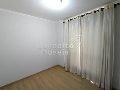 Condomínio Ilha De Galé - Uvaranas - Apartamento