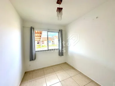 Condomínio Porto Olívia - Cará Cará - Residência