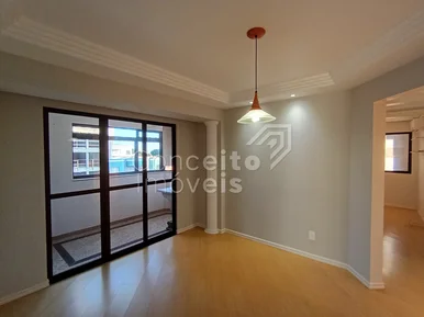 <strong>Edifício Madrid - Centro - Apartamento Semi Mobiliado</strong>