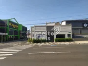 <strong>Imóvel Comercial com amplo Estacionamento - Centro</strong>