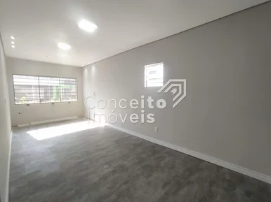 Imóvel Comercial Com Amplo Estacionamento - Centro
