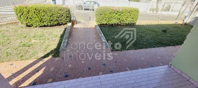 <strong>Casa Comercial / Residencial - Orfãs</strong>