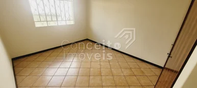 Casa Comercial / Residencial - Orfãs