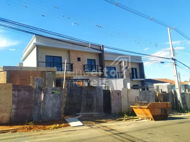Sobrado De Esquina - Jardim Carvalho (em Construção)