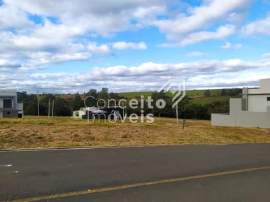 Condomínio Bosque Mistral - Jd. Carvalho - Terreno