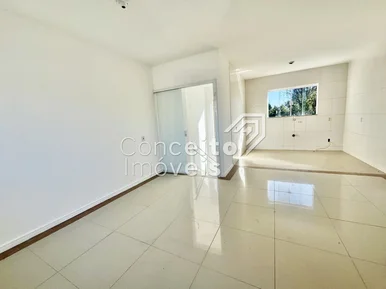 Residência Com Amplo Terreno - Jardim Canaã - Contorno