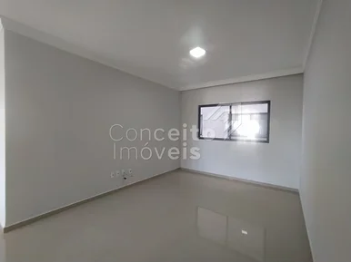 Condomínio Residencial Jardim Carvalho - Apartamento