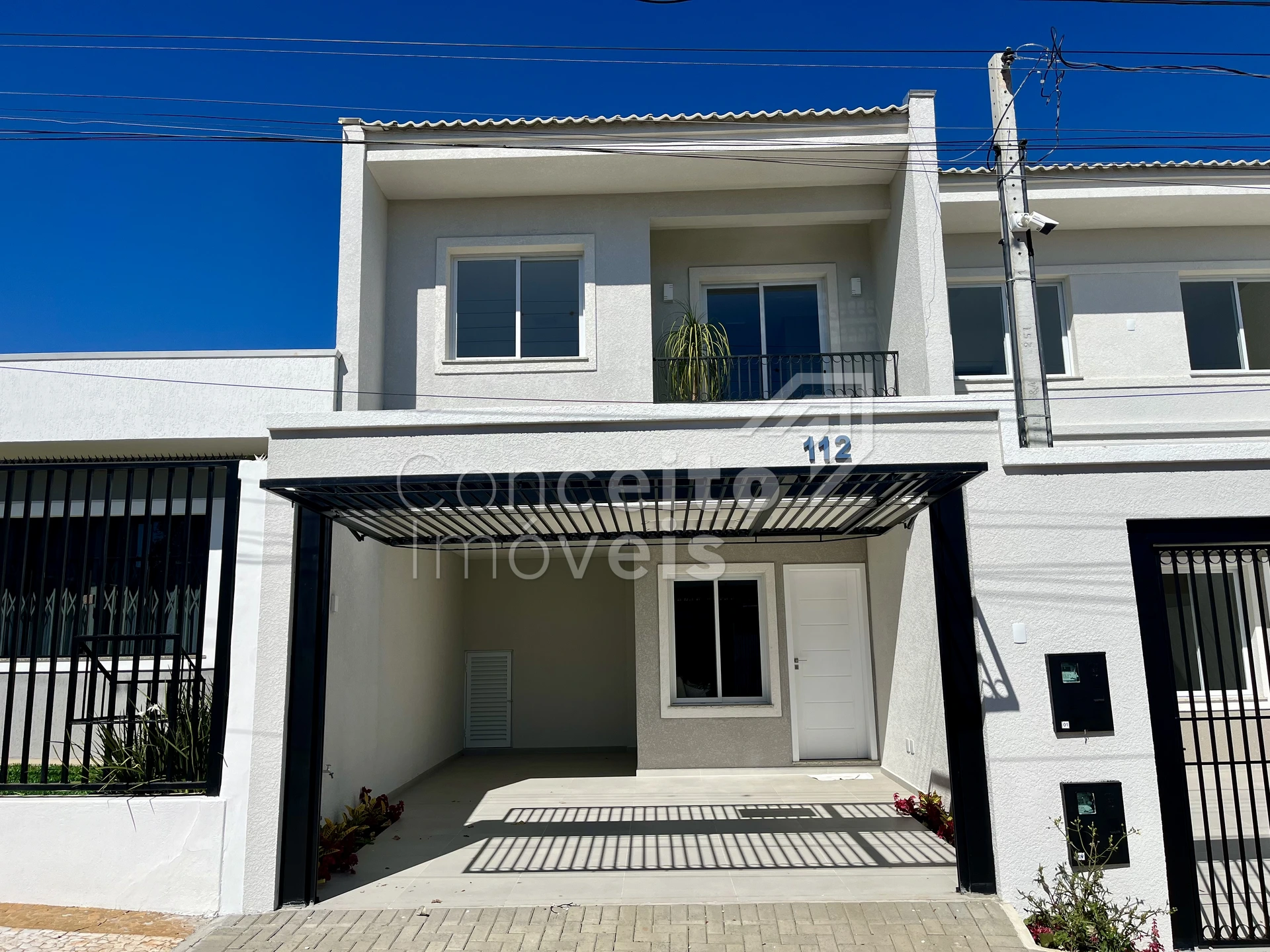 Residência Semi Mobiliado - São José - órfãs