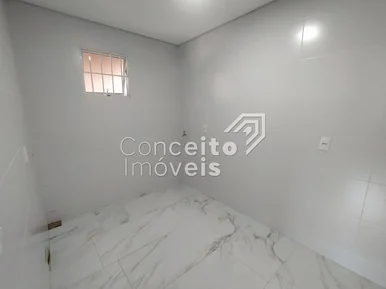 Residência Semi Mobiliada - Contorno