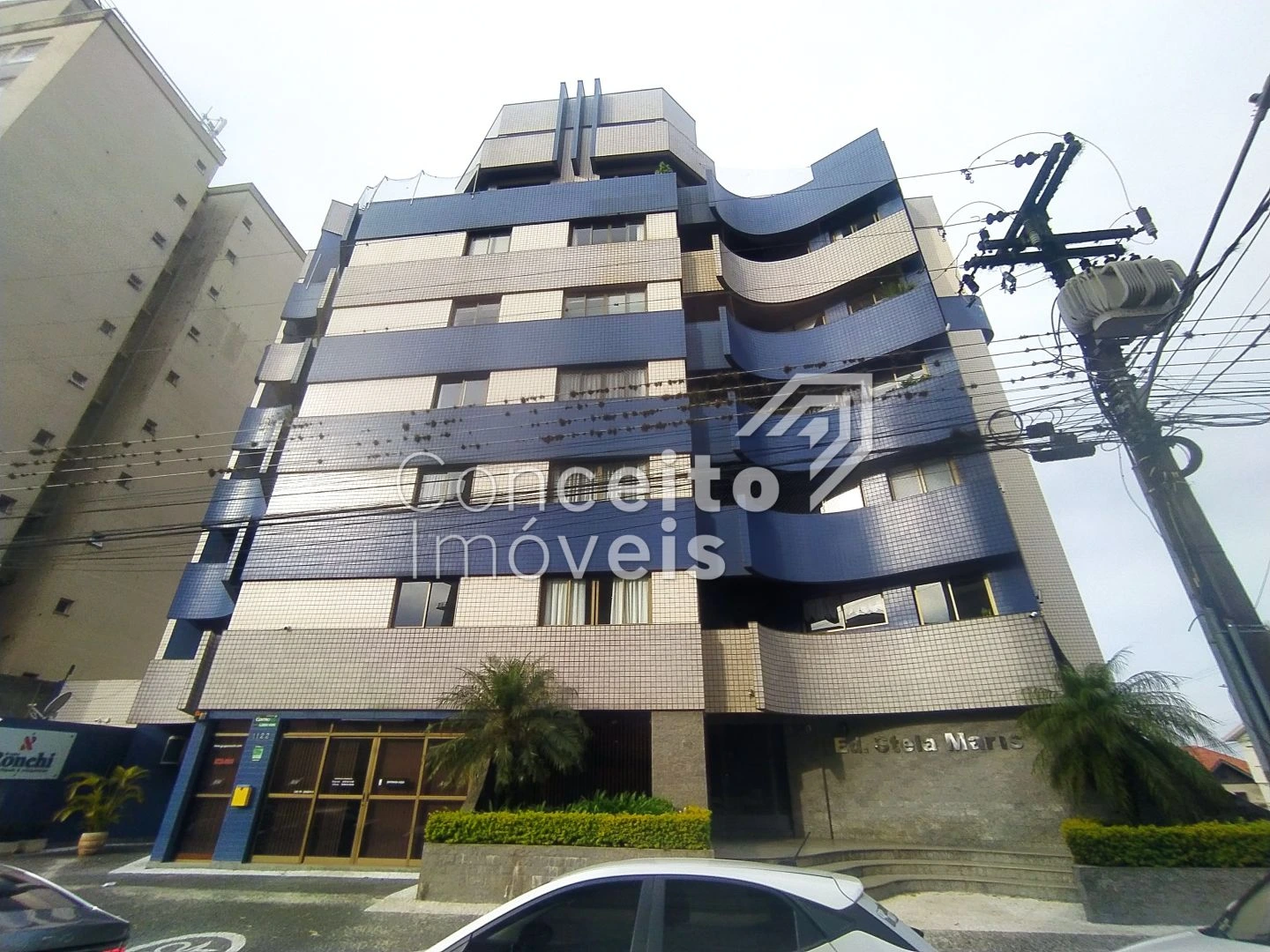 Edifício Stela Maris - Centro - Apartamento Semimobiliado