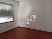 <strong>Sala / Ponto Comercial - Uvaranas</strong>