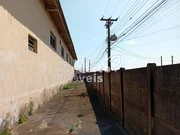 <strong>Barracão Comercial com 333 m² -  Órfãs</strong>