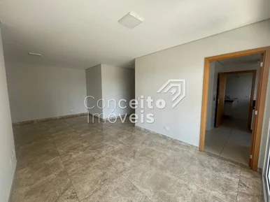 Edifício Platinum - Oficinas - Apartamento Semi Mobiliado