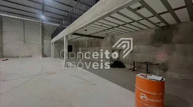 Barracão Comercial Com 232 M² -  Contorno