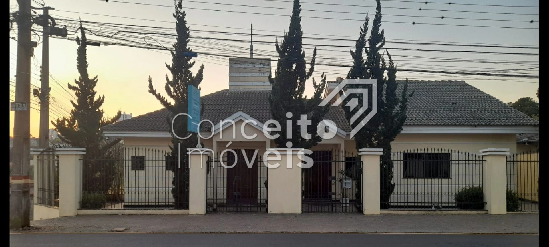 Imóvel Residencial / Comercial - Uvaranas
