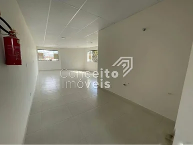 Sala / Ponto Comercial - Nova Rússia