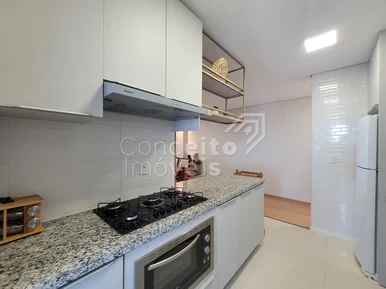 Edifício Rembrandt - Centro - Apartamento Semimobiliado