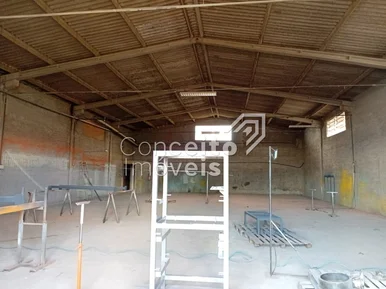 Barracão Comercial 375 M² - Contorno