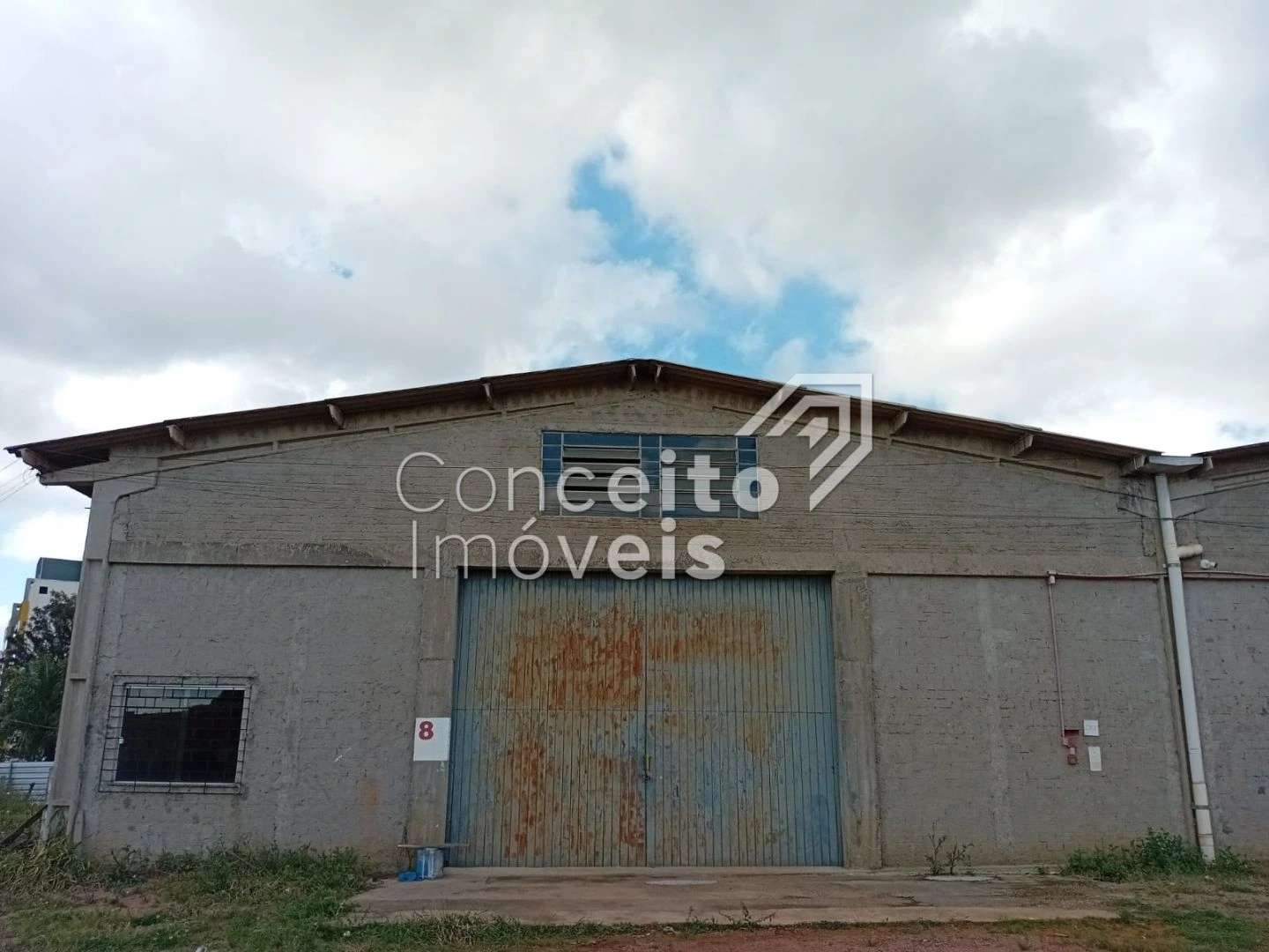 Barracão Comercial 375 M² - Contorno