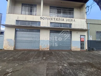 <strong>Sala Comercial com Depósito - Uvaranas</strong>