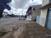 <strong>Sala Comercial com Depósito - Uvaranas</strong>