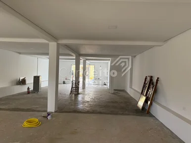 Sala Comercial - Nova Rússia