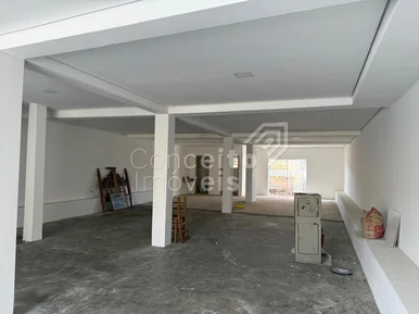 Sala Comercial - Nova Rússia