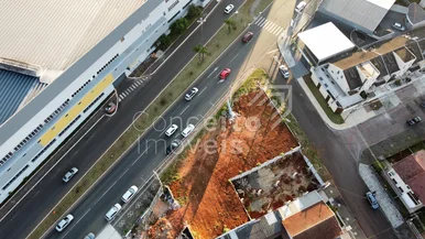 Terreno Com 900 M² - Uvaranas