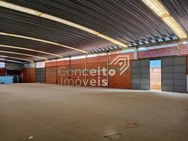 Barracão Comercial 1.000 M² - Nova Rússia