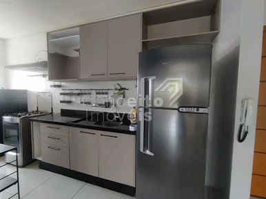 Edifício Trentino - órfãs - Apartamento Semimobiliado