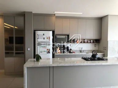 Edifício Brickell Residence - Jardim Carvalho - Apartamento