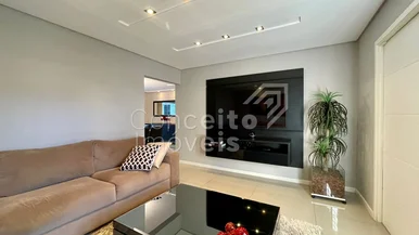 Residência Com Piscina - órfãs - Semimobiliada