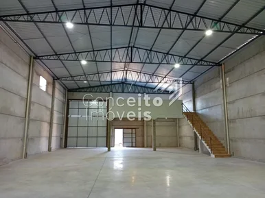 <strong>Barracão com 420 m² - Chapada</strong>