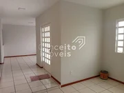 <strong>Casa Comercial - Jardim Carvalho</strong>
