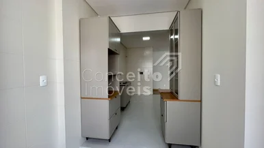 Edifício Oscar Niemeyer - Uvaranas - Apartamento