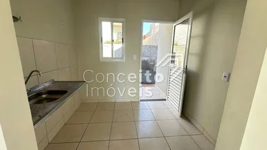 Casa Em Uvaranas