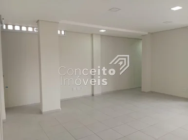 <strong>Sala Comercial 96 m² - Centro</strong>