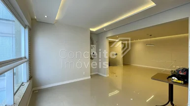 Edifício Oscar Niemeyer - Uvaranas - Apartamento