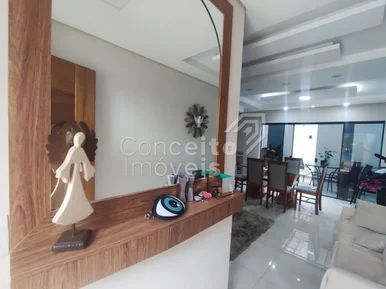 Sobrado Triplex - Oficinas