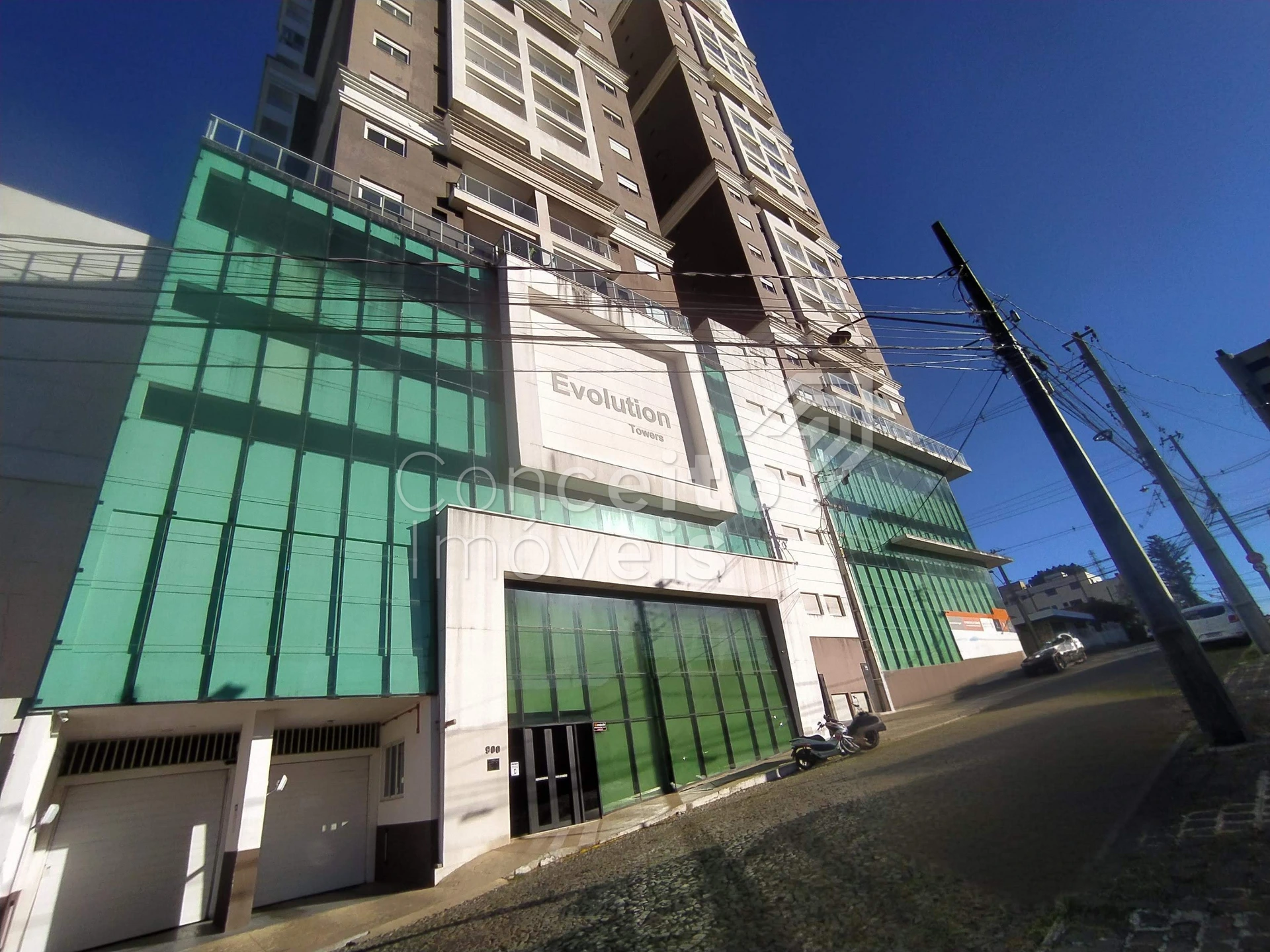 Edifício Evolution Towers - Centro - Apartamento