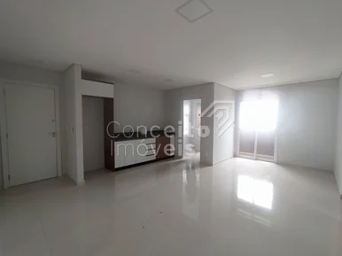 Edifício Evolution Towers - Centro - Apartamento