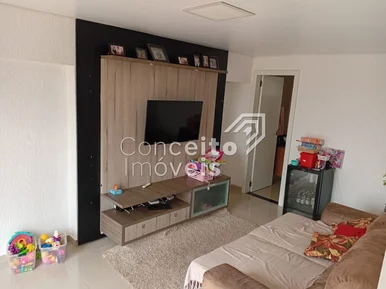 Residência Com Amplo Terreno - Oficinas