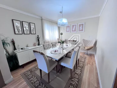 <strong>Sobrado Semimobiliado - Centro</strong>