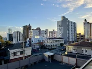 <strong>Edifício Montparnasse - Centro - Apartamento Mobiliado</strong>