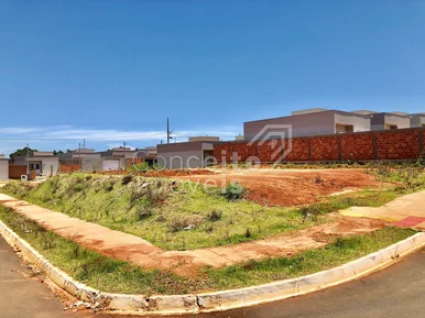 Terreno De Esquina Com 327m² - Neves