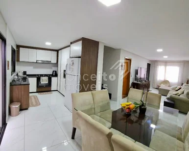 Sobrado Semimobiliado - Uvaranas