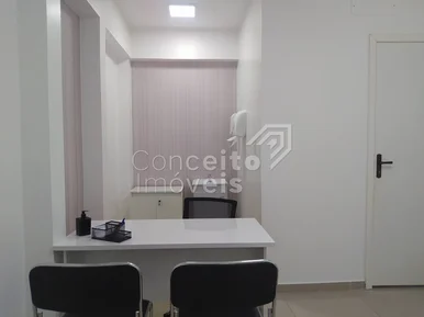 Sala Comercial Semimobiliada - Centro