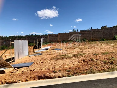 Condomínio Skye Laguna - Nova Rússia - Terreno Com 200m²