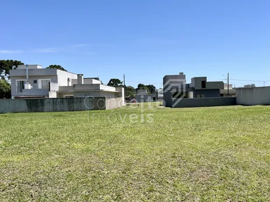 <strong>Condomínio Royal Palace - Uvaranas- Terreno com 300m²</strong>
