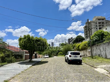 Terreno Com 361,35 M² - Centro